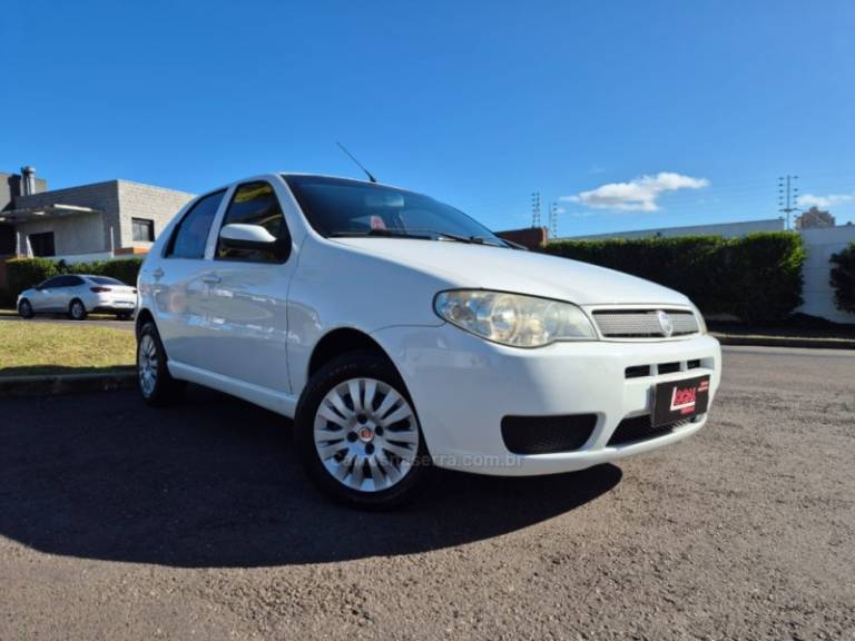 FIAT - PALIO - 2006/2006 - Branca - R$ 28.900,00