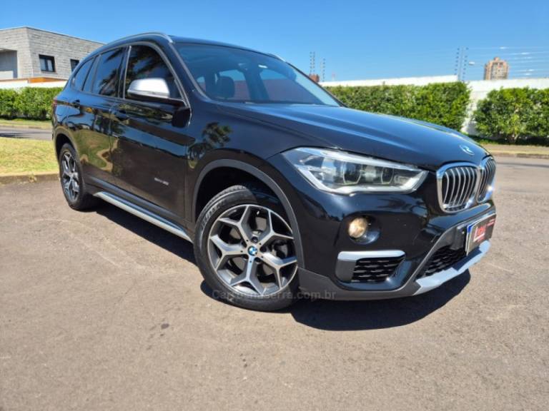 BMW - X1 - 2016/2016 - Preta - R$ 109.000,00