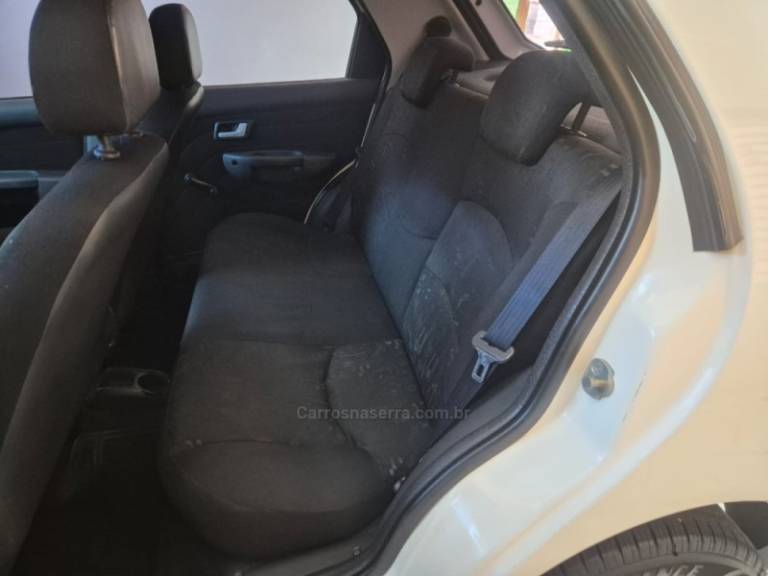 FIAT - PALIO - 2006/2006 - Branca - R$ 28.900,00