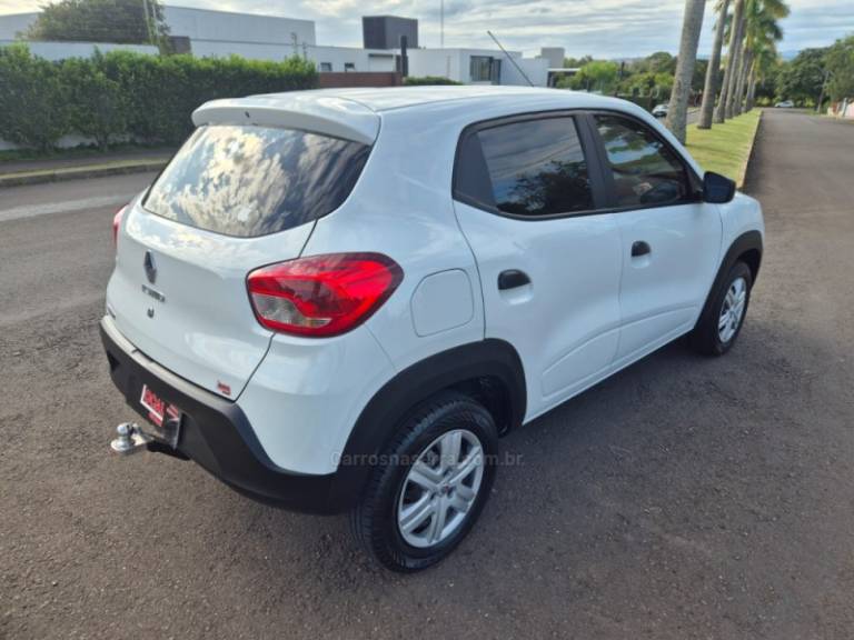 RENAULT - KWID - 2020/2021 - Branca - R$ 43.900,00