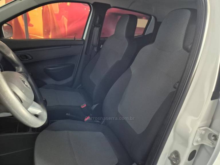 RENAULT - KWID - 2020/2021 - Branca - R$ 43.900,00