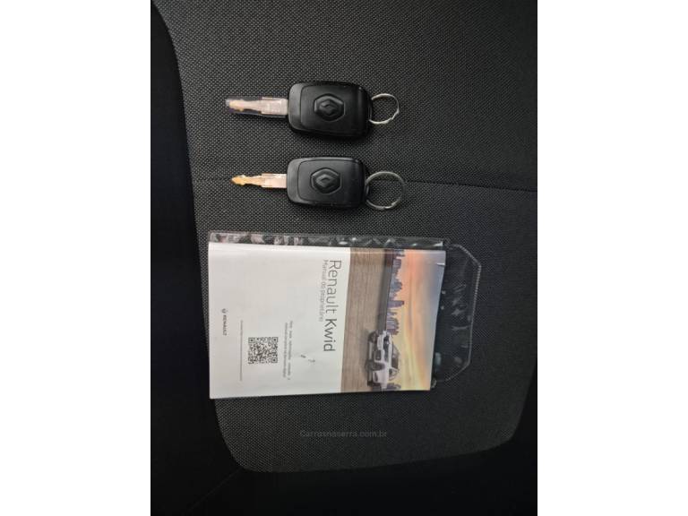 RENAULT - KWID - 2020/2021 - Branca - R$ 43.900,00