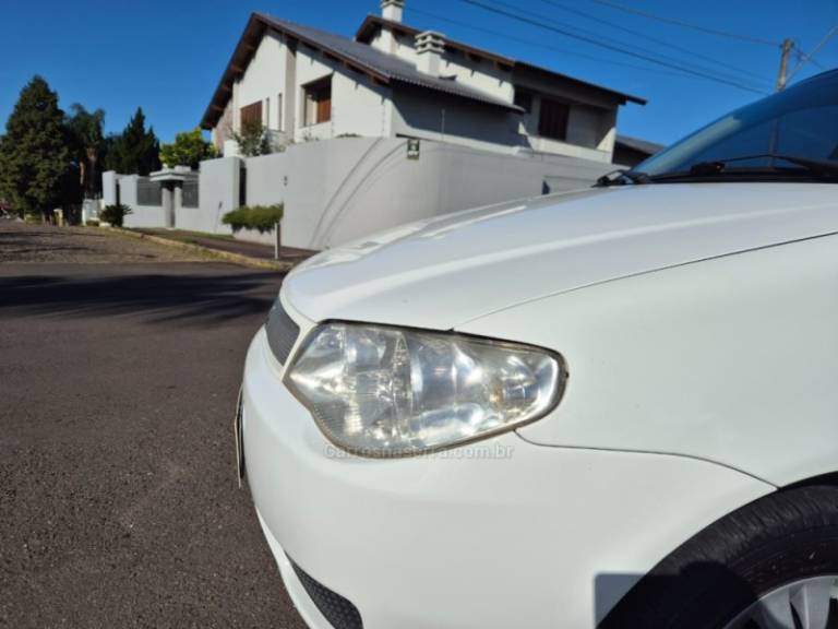 FIAT - PALIO - 2006/2006 - Branca - R$ 28.900,00