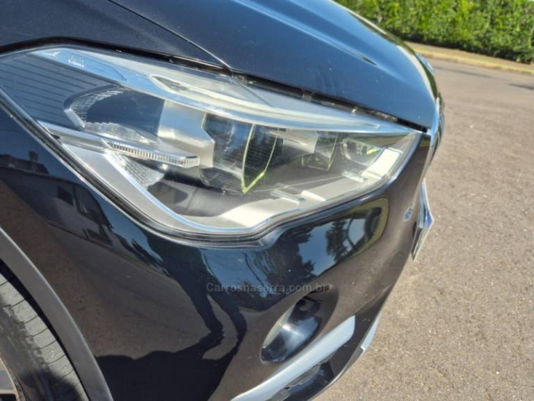 BMW - X1 - 2016/2016 - Preta - R$ 109.000,00