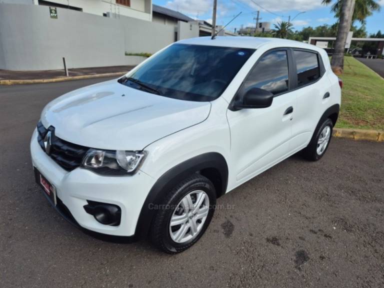 RENAULT - KWID - 2020/2021 - Branca - R$ 43.900,00