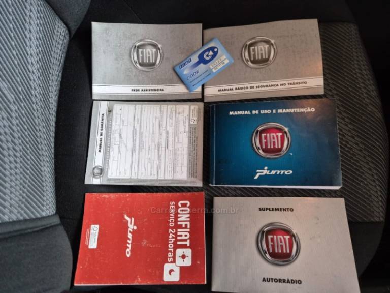 FIAT - PUNTO - 2010/2011 - Preta - R$ 33.900,00