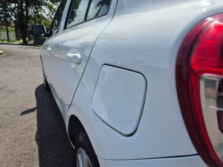 NISSAN - MARCH - 2014/2015 - Branca - R$ 40.900,00