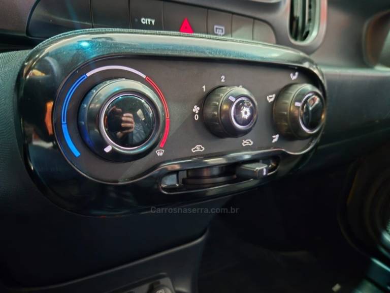 FIAT - MOBI - 2019/2020 - Branca - R$ 47.900,00